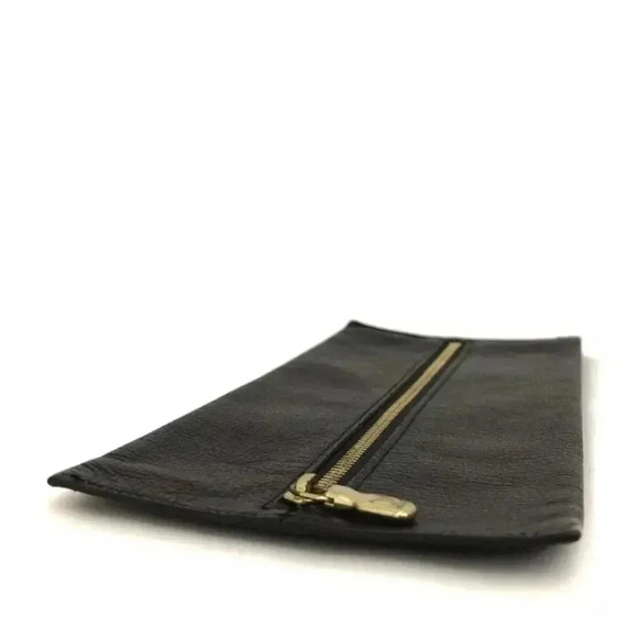 Louis Vuitton Leather Pouch Bag - Picture 6 of 8